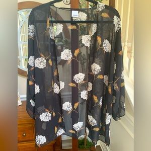 Sonoma women’s OS sheer floral open cape